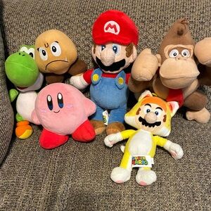 Nintendo Plush Toy Lot -Yoshi, Goomba, Mario, Donkey Kong, Kirby, Cat Mario